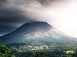 Arenal Volcano Costa Rica - Cosmic Time Traveler -Unsplash